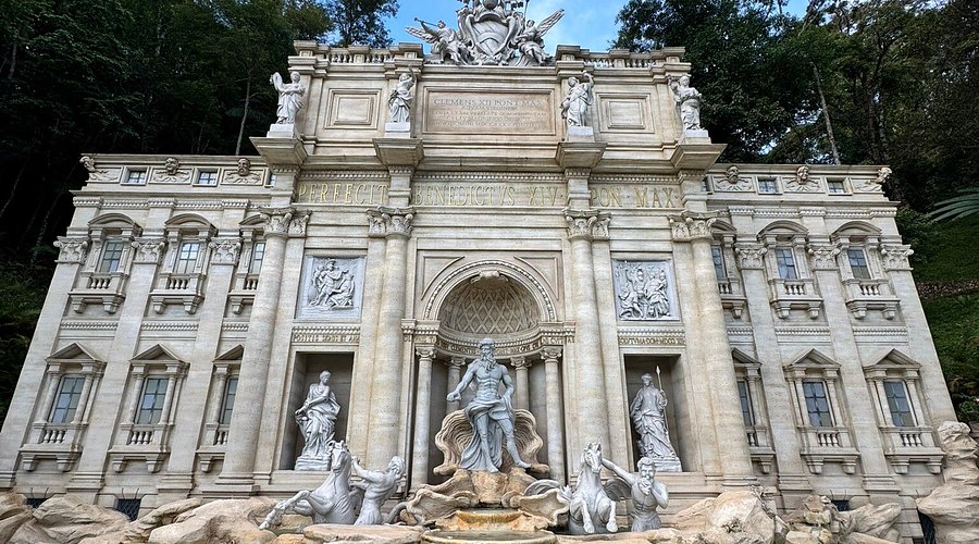 Fontana di Trevi Serra Negra - Vista 1