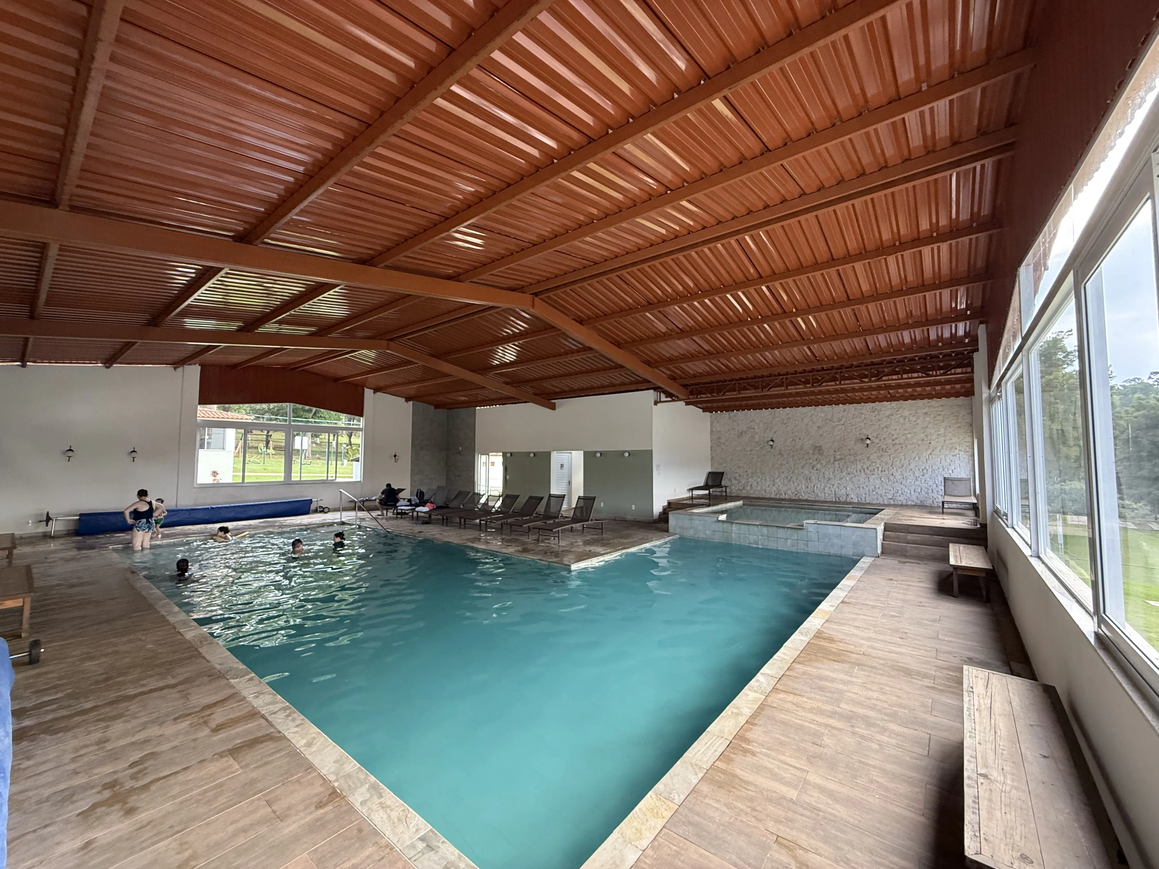 Piscina Aquecida - Vista 2